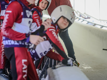 Siguldā noskaidroti Latvijas čempioni kamaniņu sportā 2026