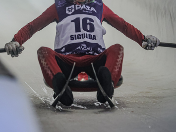 Siguldā noskaidroti Latvijas čempioni kamaniņu sportā 2026