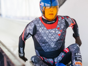 SIGULDĀ NOSKAIDROTI VETERĀNU SACENSĪBU UZVARĒTĀJI KAMANIŅU SPORTĀ