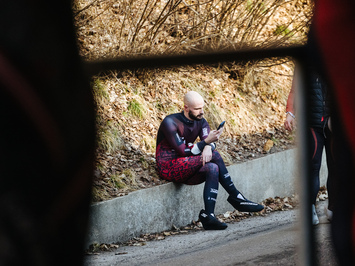 SIGULDĀ NOSKAIDROTI VETERĀNU SACENSĪBU UZVARĒTĀJI KAMANIŅU SPORTĀ