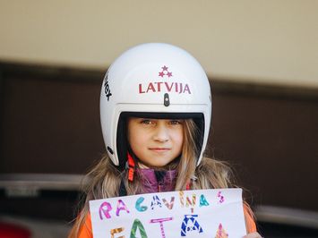 SIGULDĀ NOSKAIDROTI VETERĀNU SACENSĪBU UZVARĒTĀJI KAMANIŅU SPORTĀ