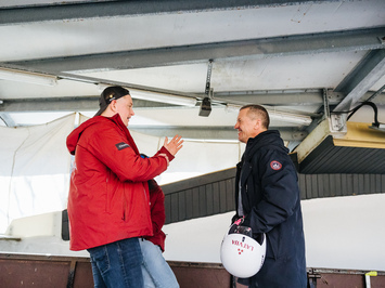 SIGULDĀ NOSKAIDROTI VETERĀNU SACENSĪBU UZVARĒTĀJI KAMANIŅU SPORTĀ