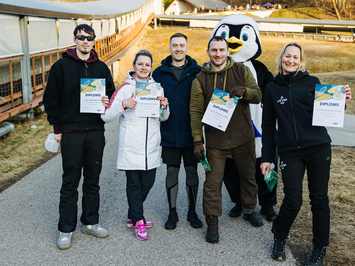 SIGULDĀ NOSKAIDROTI VETERĀNU SACENSĪBU UZVARĒTĀJI KAMANIŅU SPORTĀ