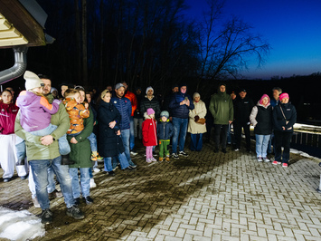 SIGULDĀ NOSKAIDROTI VETERĀNU SACENSĪBU UZVARĒTĀJI KAMANIŅU SPORTĀ