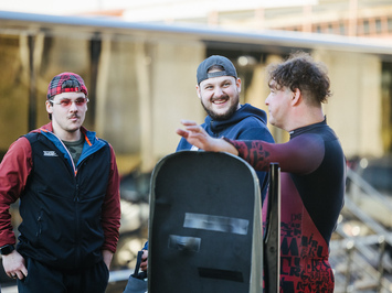 SIGULDĀ NOSKAIDROTI VETERĀNU SACENSĪBU UZVARĒTĀJI KAMANIŅU SPORTĀ