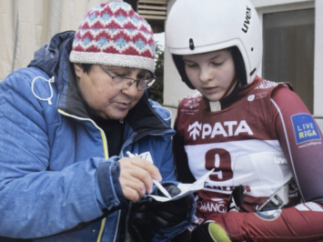 PIRMAIS OLIMPISKAIS ZELTS LATVIJAS KAMANIŅU SPORTĀ