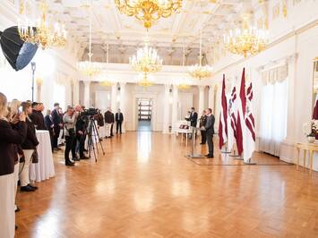 LATVIJAS KAMANIŅU SPORTISTI GODINĀTI RĪGAS PILĪ – NOSLĒDZIES MiCo2026 OLIMPISKAIS CIKLS