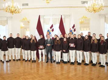 LATVIJAS KAMANIŅU SPORTISTI GODINĀTI RĪGAS PILĪ – NOSLĒDZIES MiCo2026 OLIMPISKAIS CIKLS