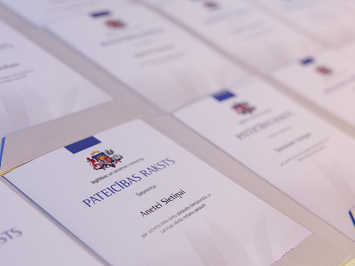 Latvijas kamaniņu sporta pārstāvji godināti Latvijas labāko sportistu un treneru ceremonijā