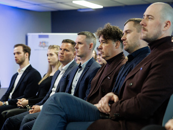 Latvijas kamaniņu sporta pārstāvji godināti Latvijas labāko sportistu un treneru ceremonijā