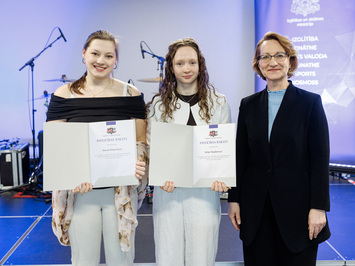Latvijas kamaniņu sporta pārstāvji godināti Latvijas labāko sportistu un treneru ceremonijā