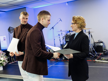 Latvijas kamaniņu sporta pārstāvji godināti Latvijas labāko sportistu un treneru ceremonijā