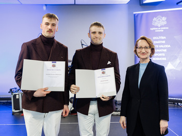 Latvijas kamaniņu sporta pārstāvji godināti Latvijas labāko sportistu un treneru ceremonijā